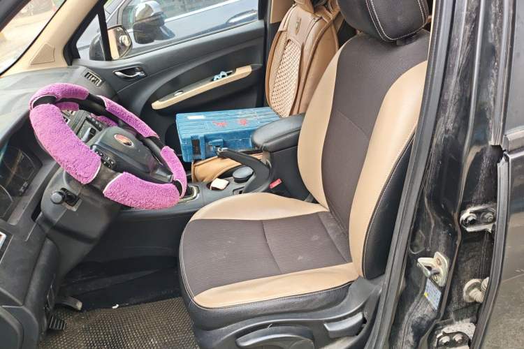 Used FORTHING Joyear X3 2015 1.5L Comfort Model Left Front Seat