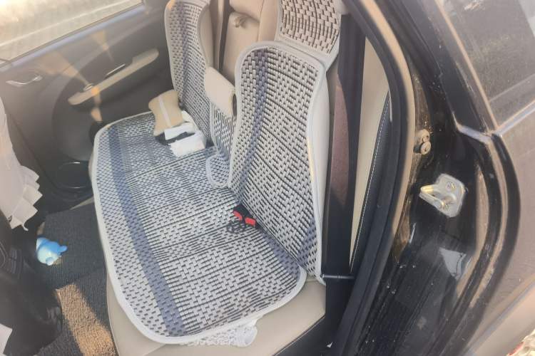 Used FORTHING Joyear X3 2015 1.5L Luxury Model Left Rear Seat