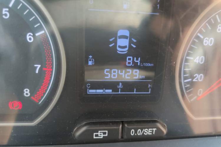 Used FORTHING Joyear X3 2015 1.5L Deluxe Model Odometer Close Up