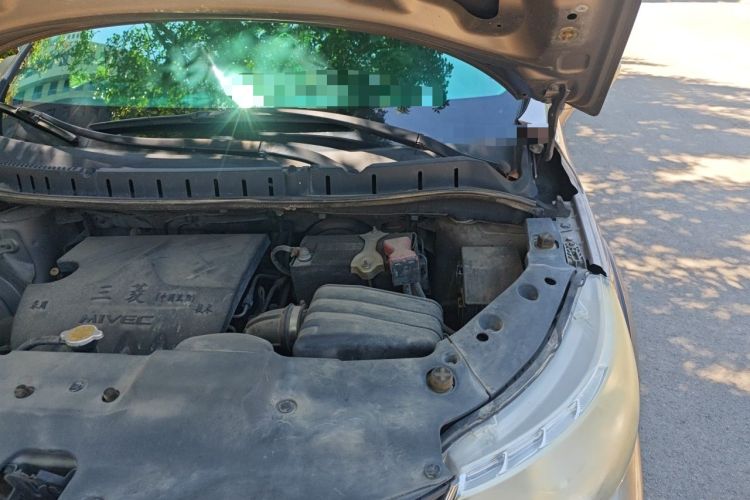 Used FORTHING Joyear X3 2015 1.5L Luxury Model Engine Bay Left