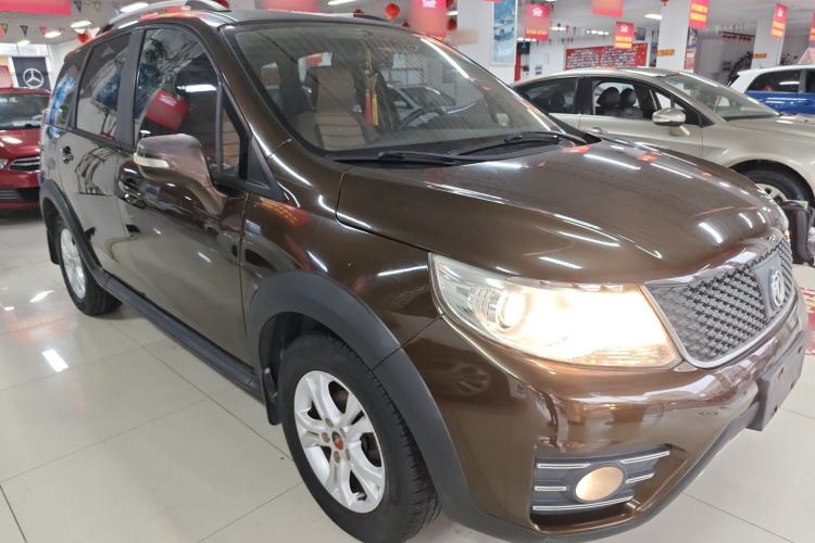 Used FORTHING Joyear X3 2015 1.5L Comfort Model Front Right 45 Deg