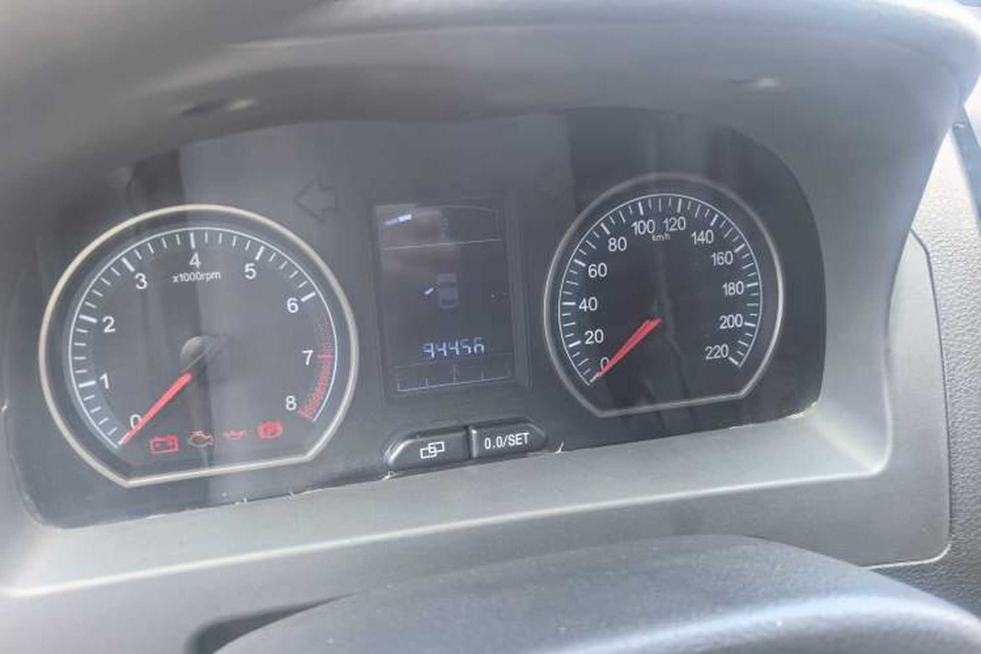 Used FORTHING Joyear X3 2015 1.5L Comfort Model Odometer Close Up