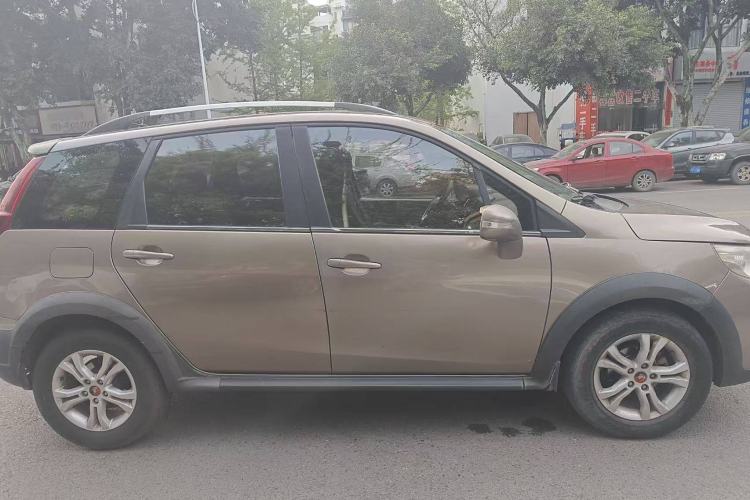 Used FORTHING Joyear X3 2015 1.5L Luxury Model Exterior 4