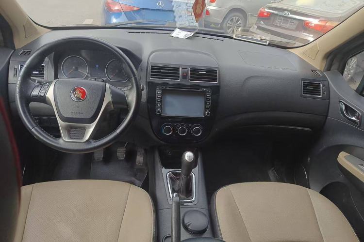 Used FORTHING Joyear X3 2015 1.5L Luxury Model Interior 3