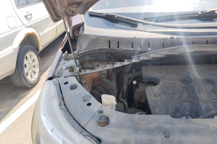 Used FORTHING Joyear X3 2015 1.5L Comfort Model Engine Bay Right