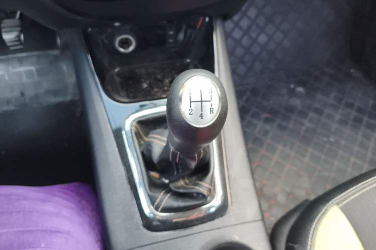 Used FORTHING Joyear X3 2015 1.5L Comfort Model Gear Lever