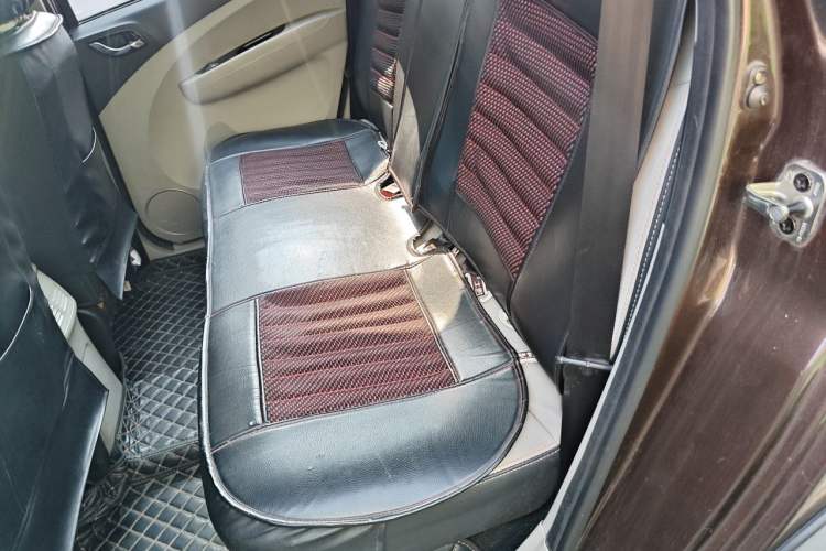 Used FORTHING Joyear X3 2015 1.5L Luxury Model Left Rear Seat