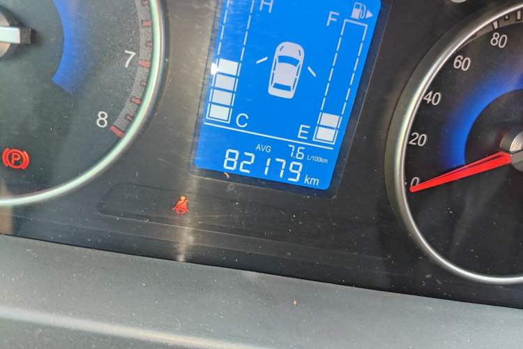 Used FORTHING Joyear X3 2015 1.5L Luxury Model Odometer Close Up