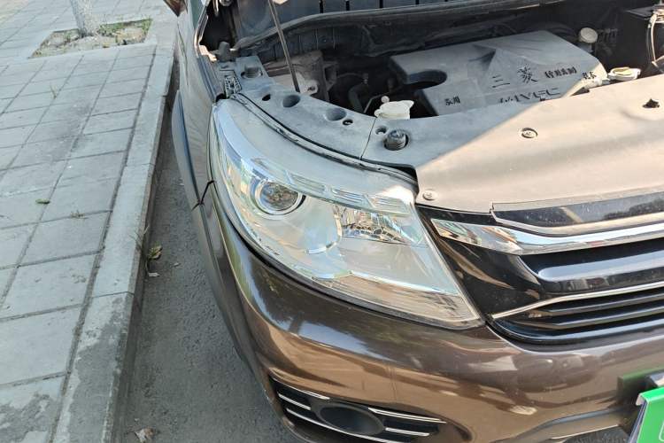 Used FORTHING Joyear X3 2015 1.5L Luxury Model Right Front Headlight
