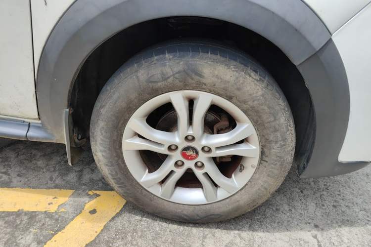 Used FORTHING Joyear X3 2015 1.5L Luxury Model Right Front Wheel Hub