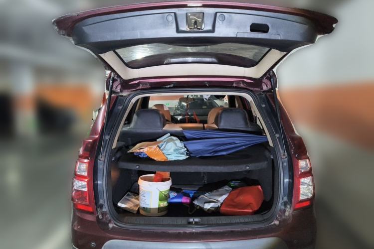Used FORTHING Joyear X3 2015 1.5L Luxury Model Trunk