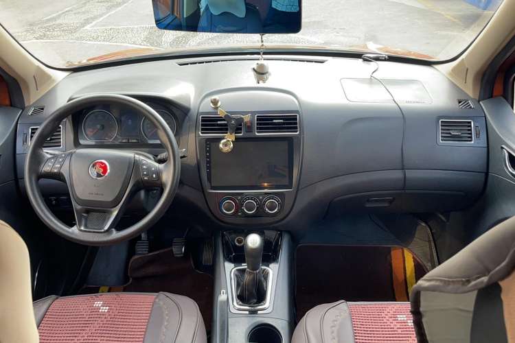 Used FORTHING Joyear X3 2015 1.5L Comfort Model Interior 2