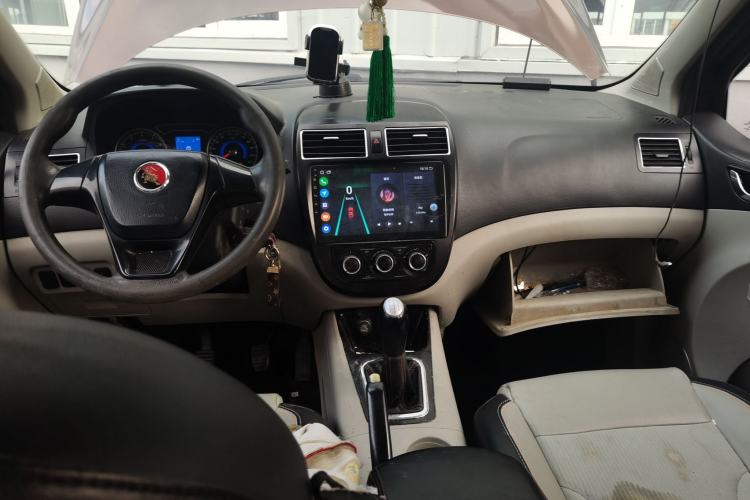 Used FORTHING Joyear X3 2015 1.5L Comfort Model Center Console