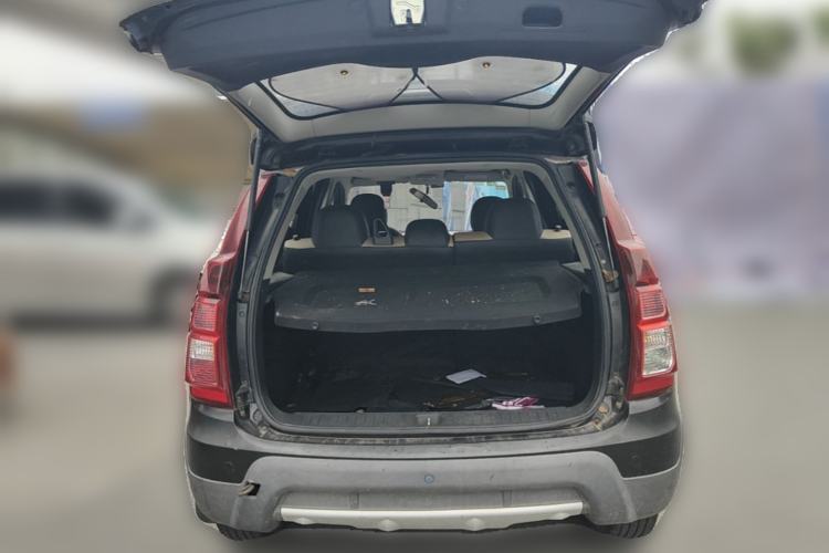 Used FORTHING Joyear X3 2015 1.5L Comfort Model Trunk