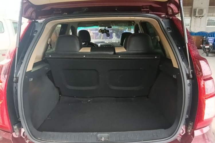 Used FORTHING Joyear X3 2015 1.5L Comfort Model Trunk