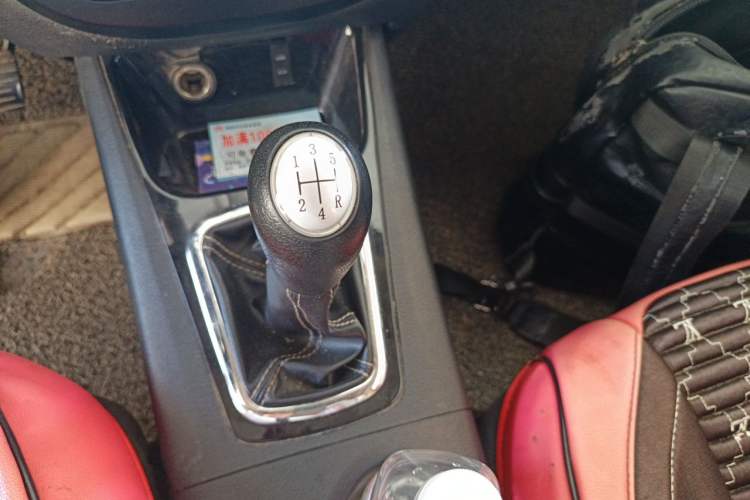 Used FORTHING Joyear X3 2015 1.5L Comfort Model Gear Lever