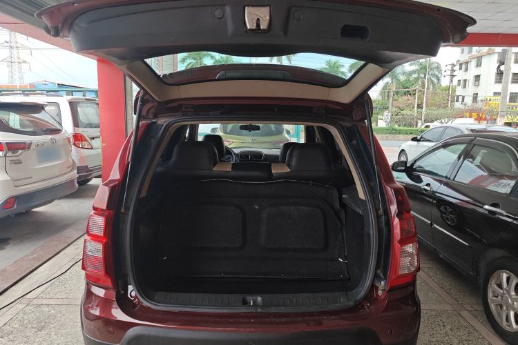 Used FORTHING Joyear X3 2015 1.5L Comfort Model Trunk