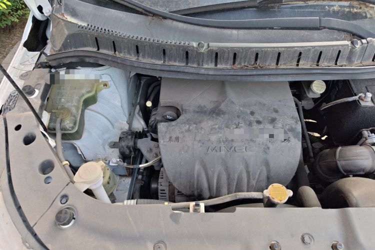 Used FORTHING Joyear X3 2015 1.5L Comfort Model Engine Bay Right