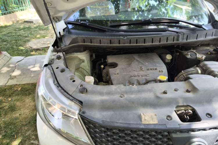 Used FORTHING Joyear X3 2015 1.5L Comfort Model Engine Bay Right