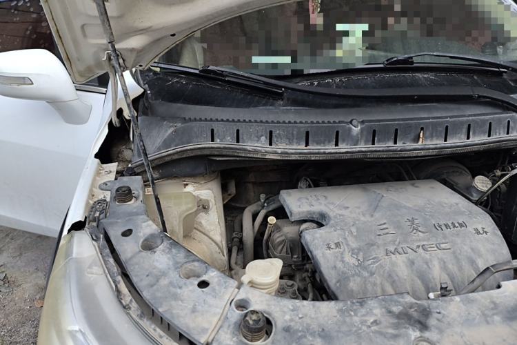Used FORTHING Joyear X3 2015 1.5L Luxury Model Engine Bay Right