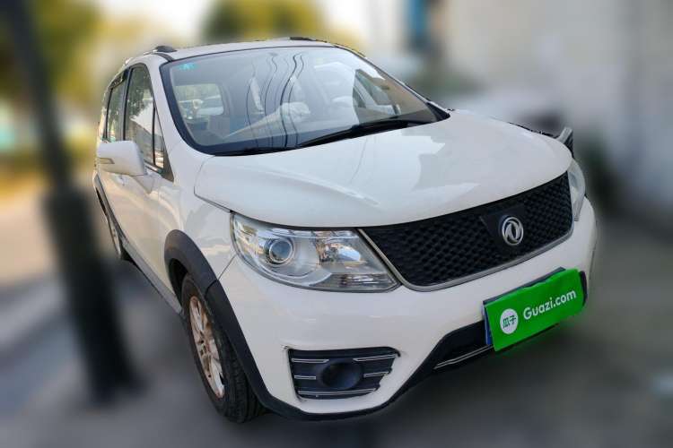 Used FORTHING Joyear X3 2015 1.5L Luxury Model Front Right 45 Deg