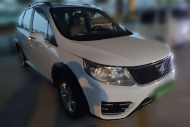 Used FORTHING Joyear X3 2015 1.5L Luxury Model Front Right 45 Deg