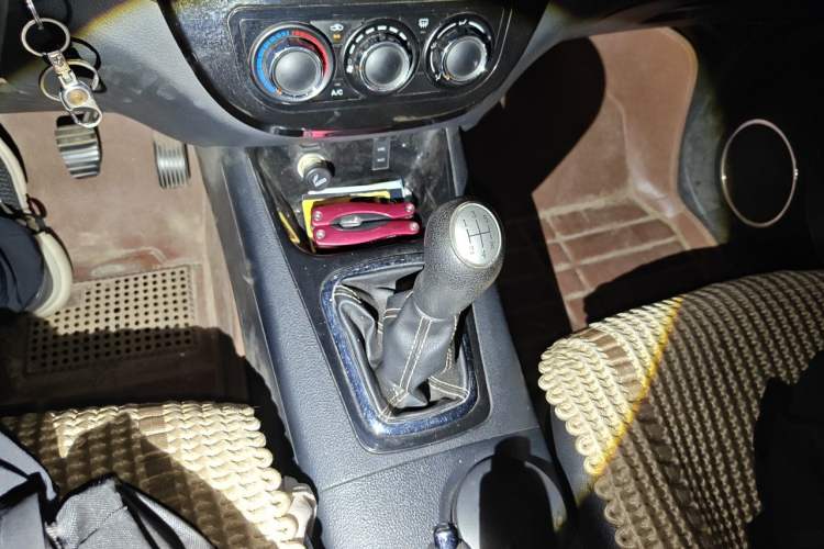 Used FORTHING Joyear X3 2015 1.5L Comfort Model Gear Lever