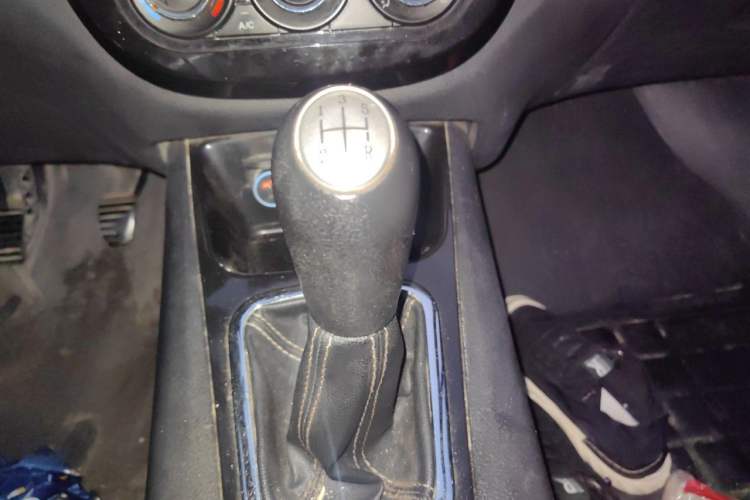 Used FORTHING Joyear X3 2015 1.5L Luxury Model Gear Lever