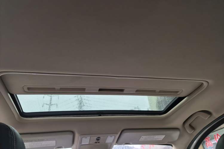 Used FORTHING Joyear X3 2015 1.5L Luxury Model Headliner