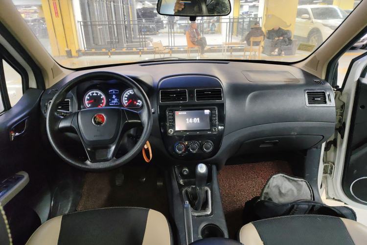 Used FORTHING Joyear X3 2015 1.5L Comfort Model Interior 2