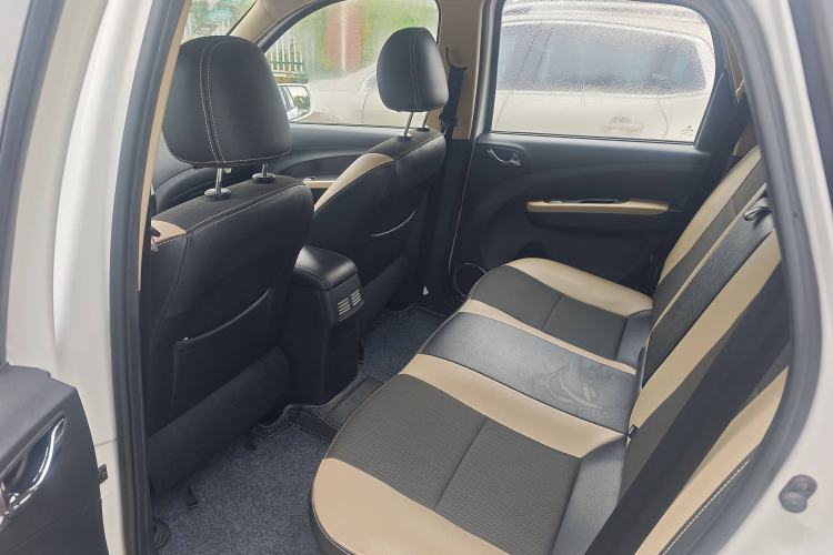 Used FORTHING Joyear X3 2015 1.5L Comfort Model Interior 3