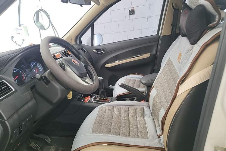 Used FORTHING Joyear X3 2015 1.5L Luxury Model Left Front Seat