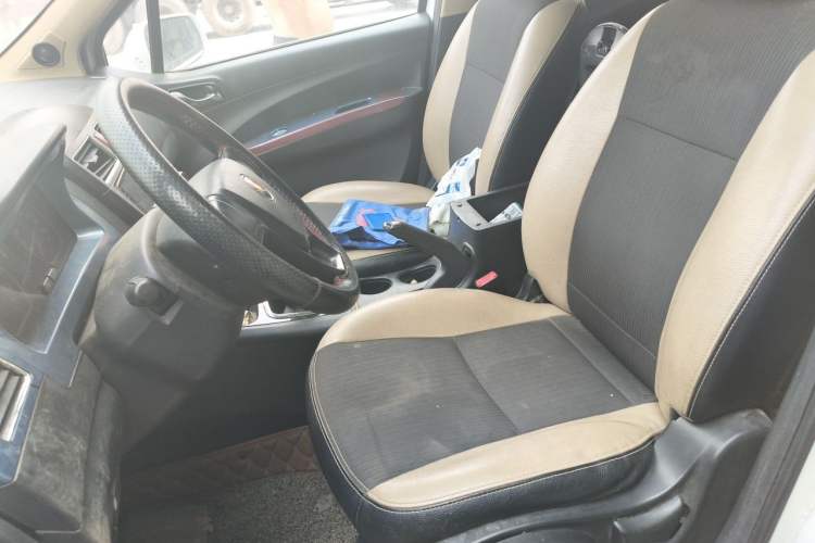 Used FORTHING Joyear X3 2015 1.5L Comfort Model Left Front Seat