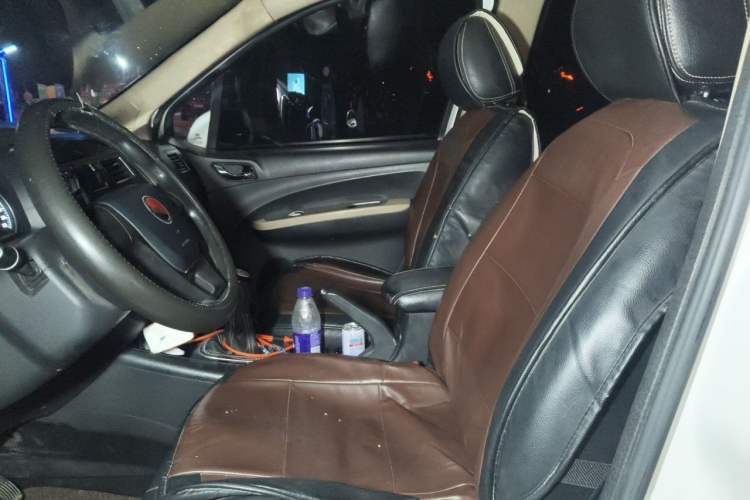 Used FORTHING Joyear X3 2015 1.5L Comfort Model Left Front Seat