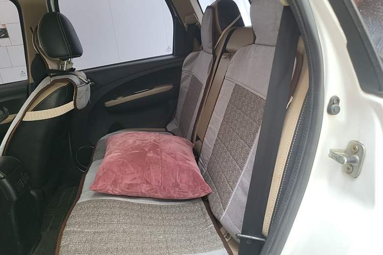 Used FORTHING Joyear X3 2015 1.5L Luxury Model Left Rear Seat