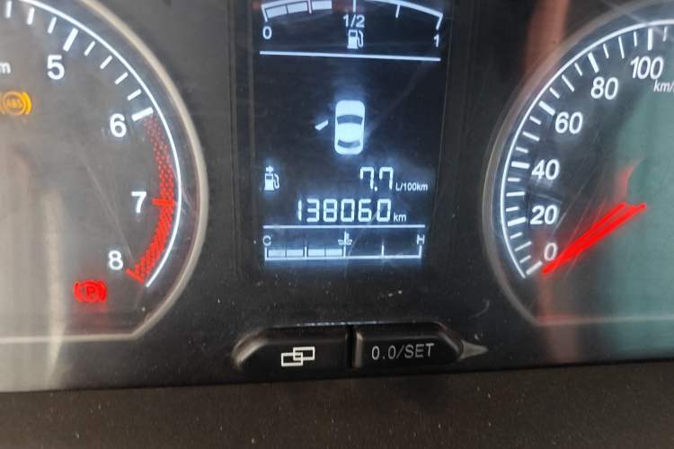 Used FORTHING Joyear X3 2015 1.5L Comfort Model Odometer Close Up
