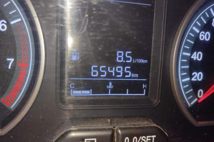 Used FORTHING Joyear X3 2015 1.5L Luxury Model Odometer Close Up