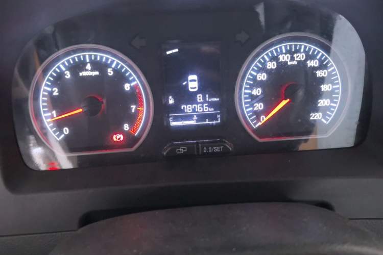 Used FORTHING Joyear X3 2015 1.5L Comfort Model Odometer Close Up