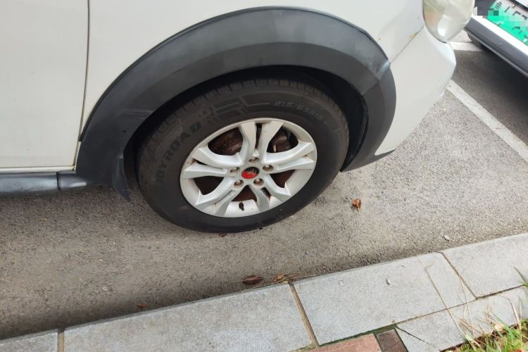 Used FORTHING Joyear X3 2015 1.5L Luxury Model Right Front Wheel Hub