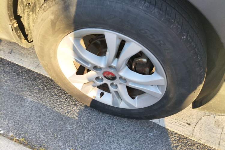 Used FORTHING Joyear X3 2015 1.5L Comfort Model Right Front Wheel Hub