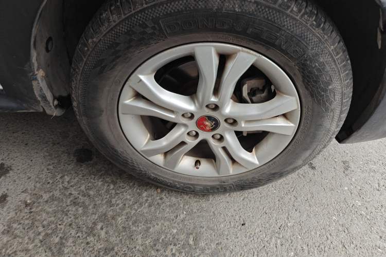 Used FORTHING Joyear X3 2015 1.5L Comfort Model Right Front Wheel Hub