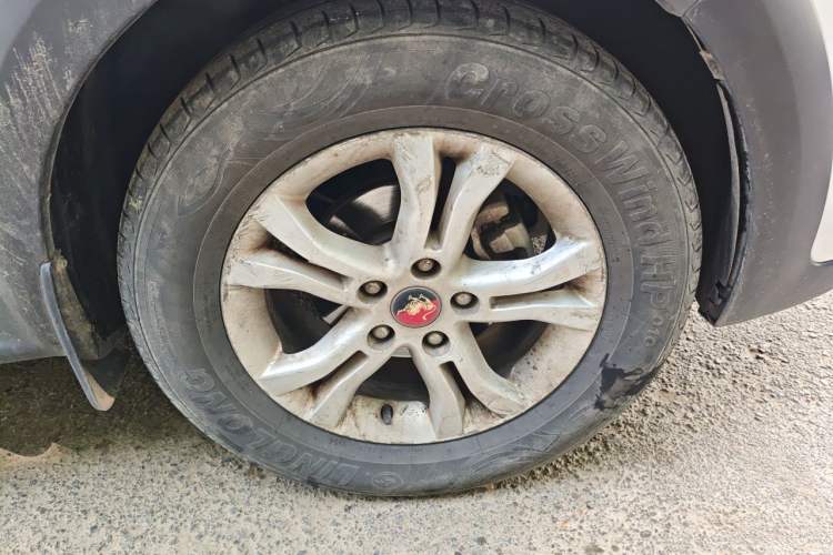 Used FORTHING Joyear X3 2015 1.5L Luxury Model Right Front Wheel Hub