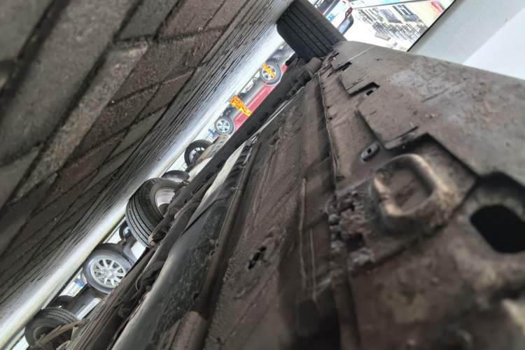 Used FORTHING Joyear X3 2015 1.5L Luxury Model Right Side Sill