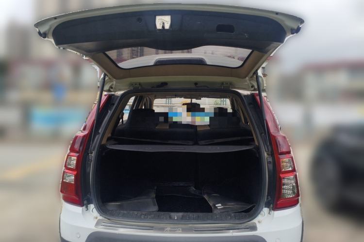 Used FORTHING Joyear X3 2015 1.5L Comfort Model Trunk