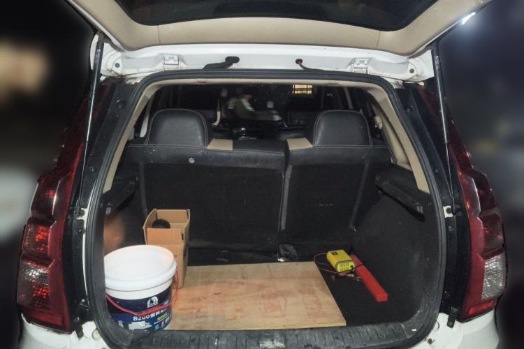 Used FORTHING Joyear X3 2015 1.5L Comfort Model Trunk