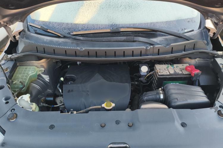 Used FORTHING Joyear X3 2015 1.5L Luxury Model Engine Bay