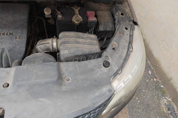 Used FORTHING Joyear X3 2015 1.5L Luxury Model Engine Bay Left