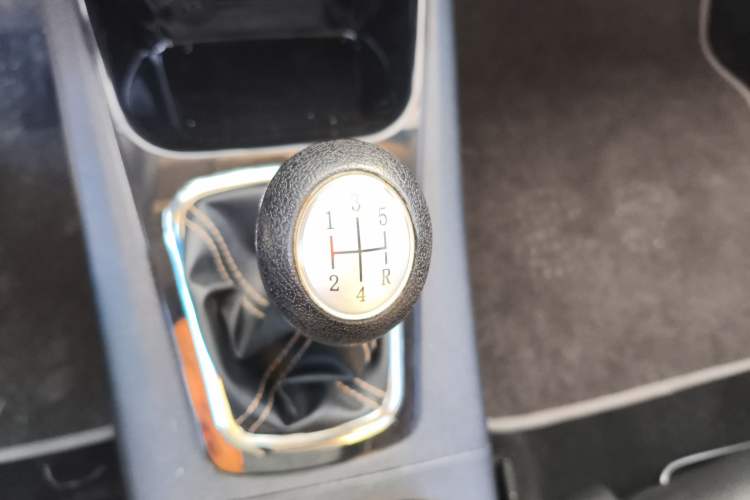 Used FORTHING Joyear X3 2015 1.5L Luxury Model Gear Lever