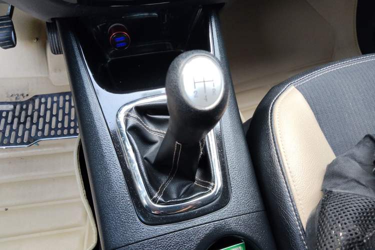 Used FORTHING Joyear X3 2015 1.5L Comfort Model Gear Lever