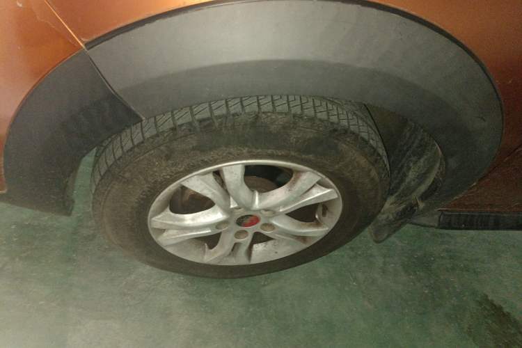 Used FORTHING Joyear X3 2015 1.5L Luxury Model Left Front Wheel Hub